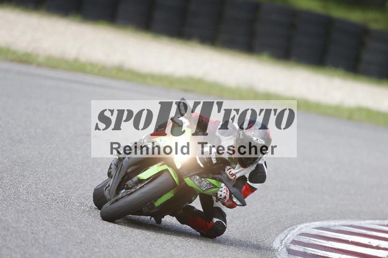 /53 16.09.2025 Track Day Domi Aegerter ADR/Gruppe gruen/ohne